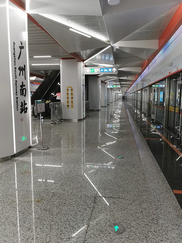 智能消防應(yīng)急照明系統(tǒng)的亮度調(diào)節(jié)機(jī)制是怎樣的？